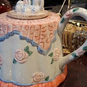 Floral Ceramic Teapot with Lid